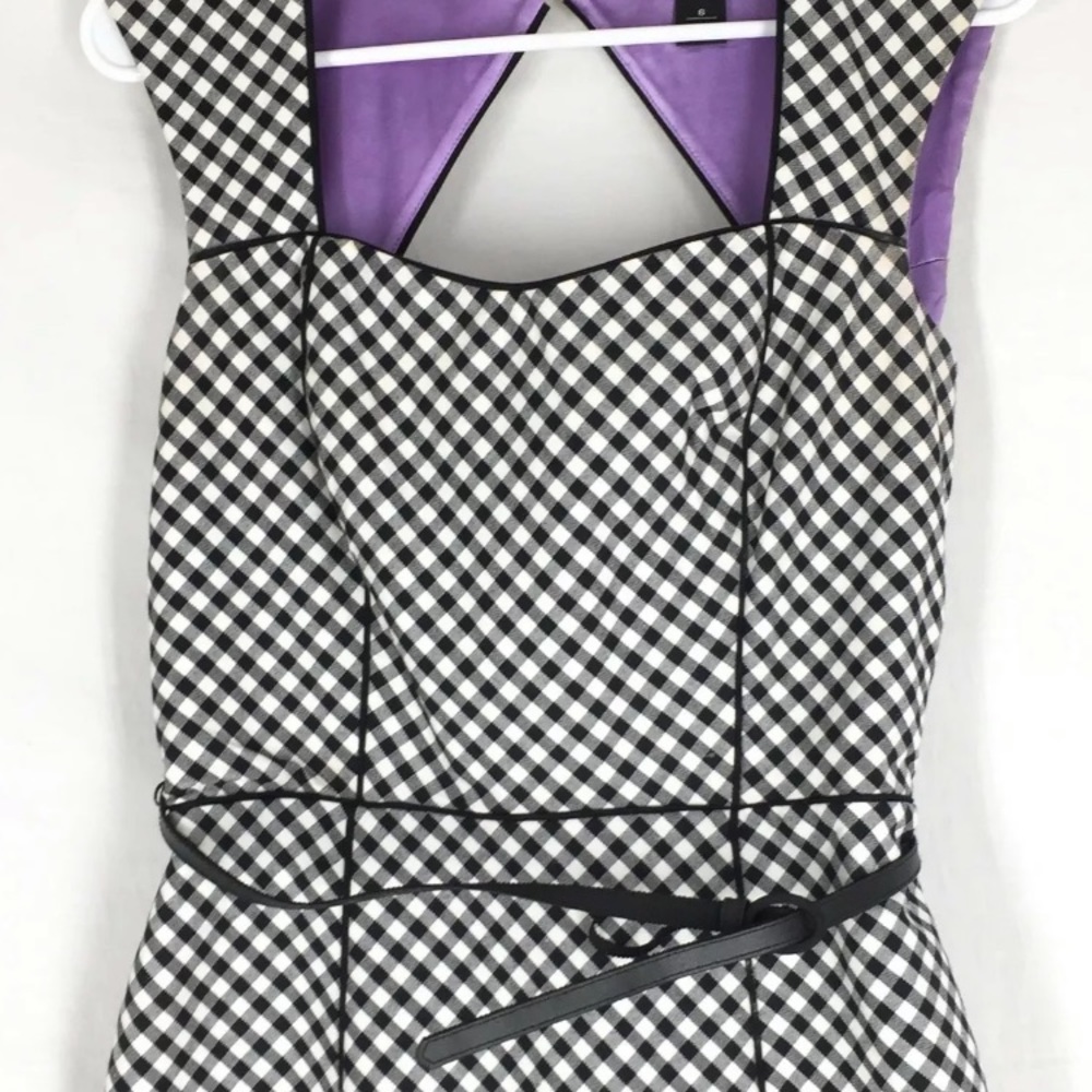 White House Black Market sz 6 Dress